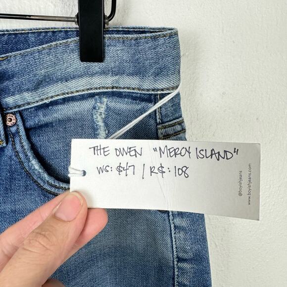 Boyish by HER NWT The Owen Mercy Island Denim Distressed Button Fly Jean Shorts - Picture 4 of 4
